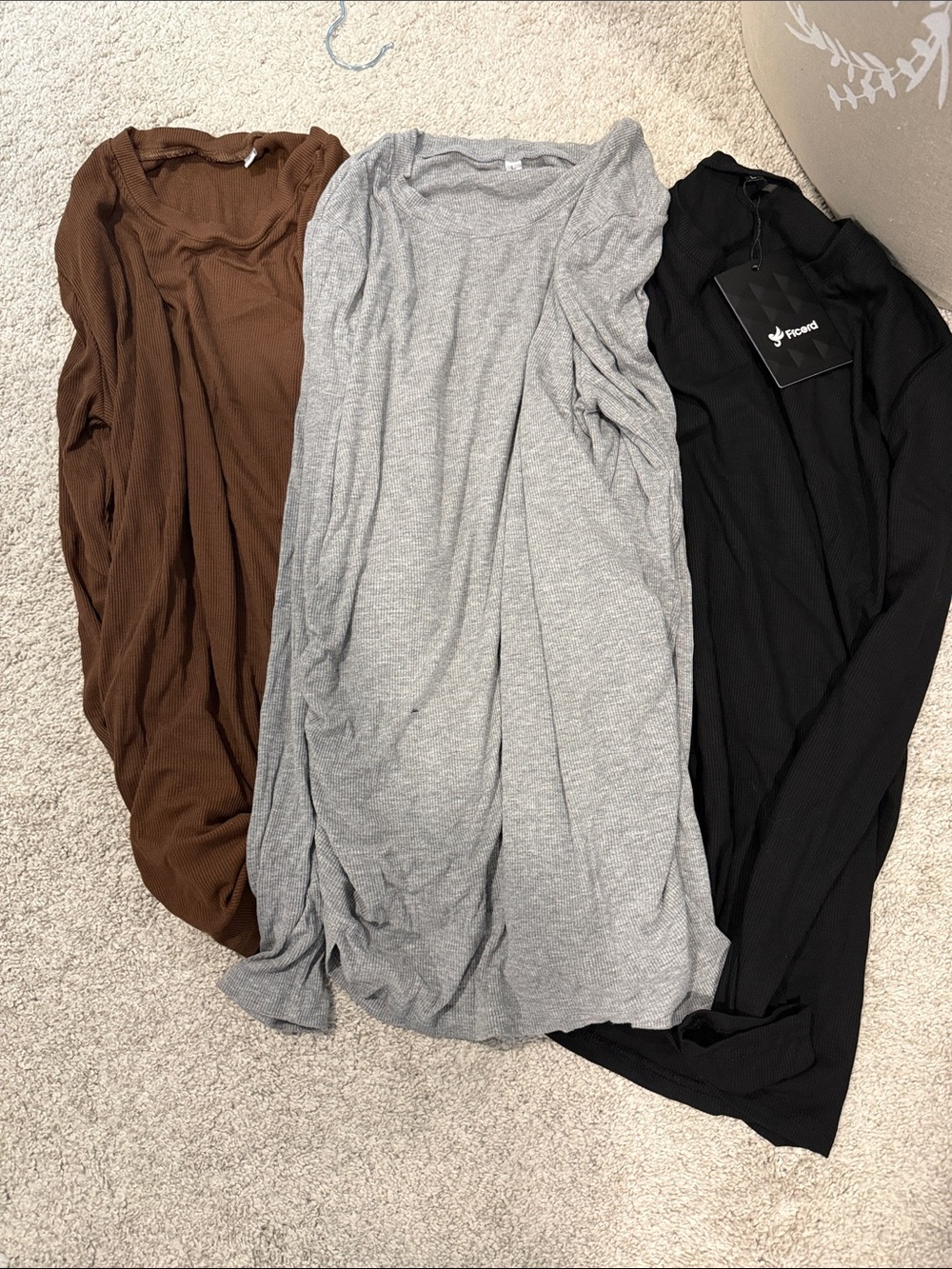 Ribbed Maternity ruched long sleeved tops (3 pack)